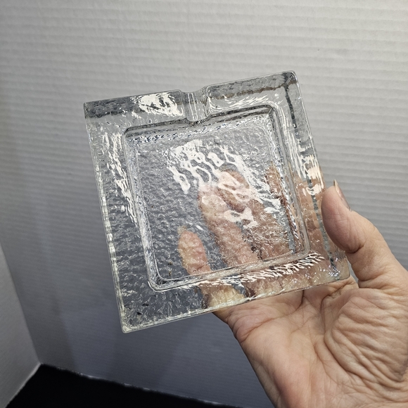 Vintage MCM ICE GLASS Ashtray Clear ART BRUTALIST Scandanavia Finnish Swedish 👀 - Picture 7 of 14